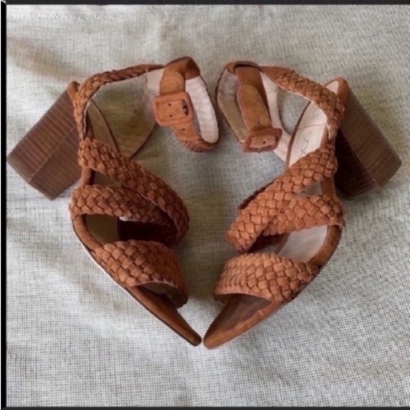 Sole Society Eveline Chestnut Heel Beach Vacation
size 8 braided - Picture 5 of 8